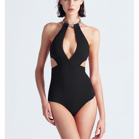 MOEVA Other - MOEVA Johanna Omega Chain Necklace Detailed Swimsuit in Black Sz. M